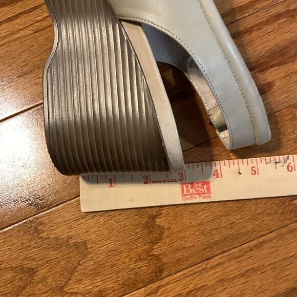 Women's Alanis Size 7 Wedge Sandal cream color - Picture 9 of 11